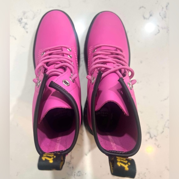 Dr. Martens Women’s ZAVALA Leather Lace Up Thrift Pink Combat Boots New - Picture 9 of 16